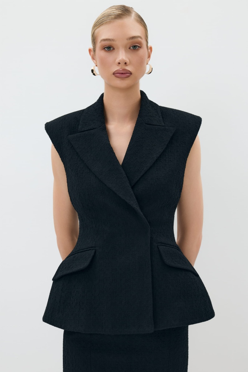 PREMIÈRE SCULPTED VEST