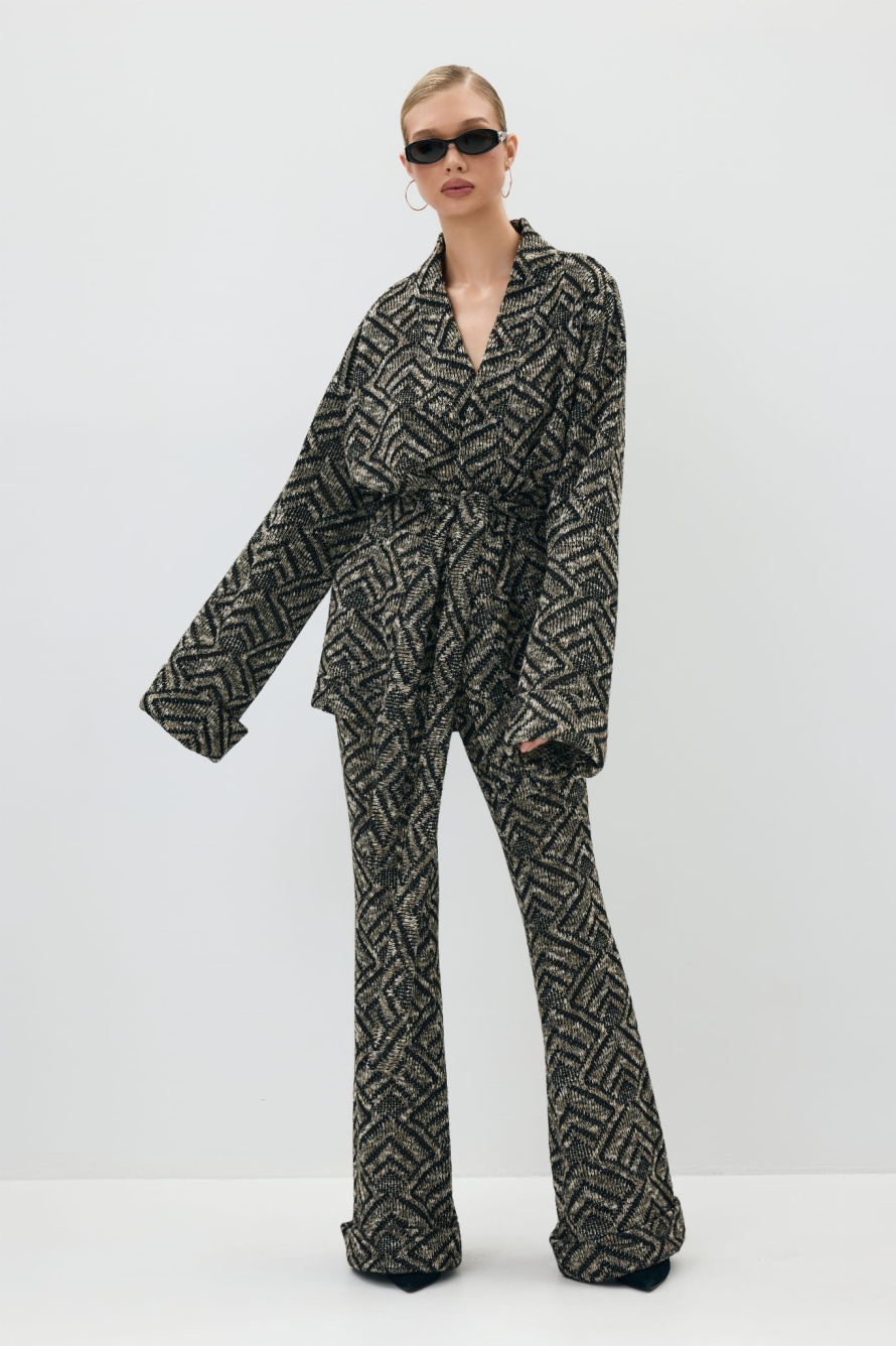 PREMIÈRE OBSIDIAN KNIT KIMONO