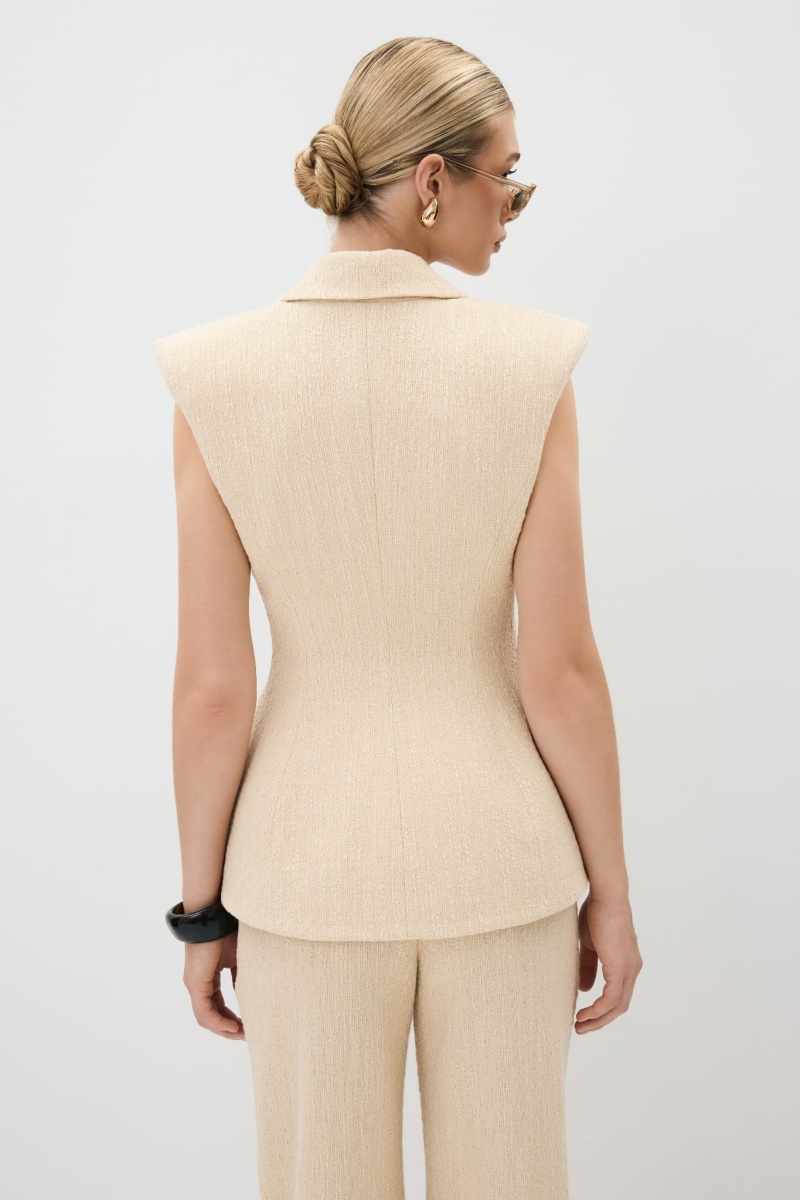 Premiere hourglass cream vest