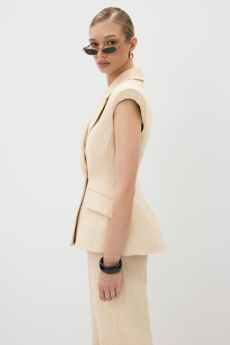 Premiere hourglass cream vest
