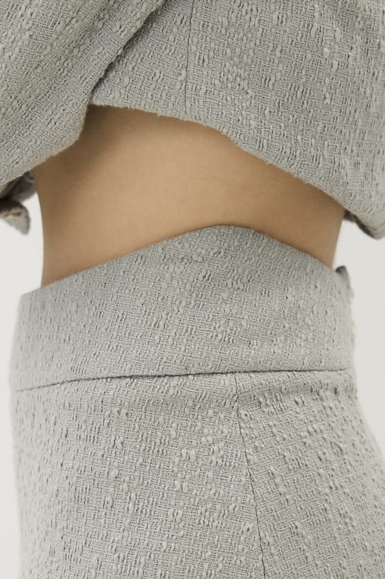 premiere-sculpted-pencil-skirt-ash-philo-premiere